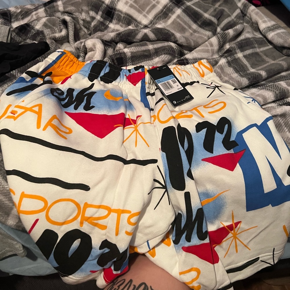 men nike shorts